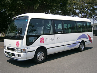 コースター28人乗り